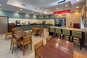 Country Inn & Suites by Radisson, Tallahassee-University Area, FL