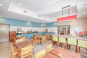 Country Inn & Suites by Radisson, Tallahassee-University Area, FL