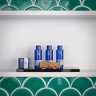 Waterfront Southport Hotel