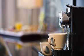 Waterfront Southport Hotel