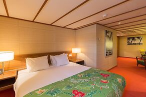 ss Rotterdam Hotel & Restaurants