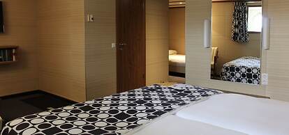 ss Rotterdam Hotel & Restaurants