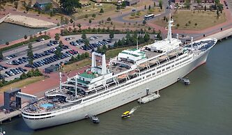 ss Rotterdam Hotel & Restaurants