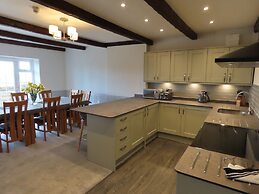 Smugglers Rock House