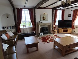 Smugglers Rock House