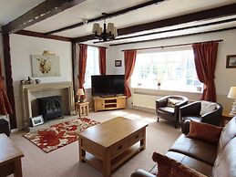 Smugglers Rock House