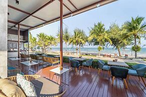 Springfield at Sea Resort & Spa