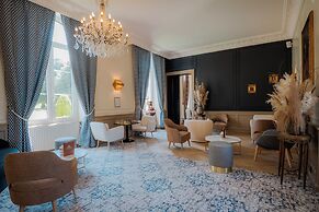 Grand Hotel 