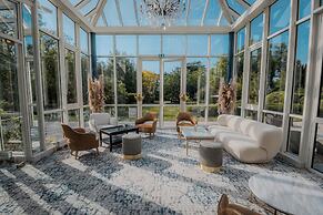 Grand Hotel 