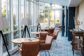 Grand Hotel 