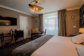Grand Hotel 