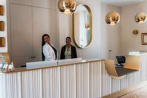 Grand Hotel 