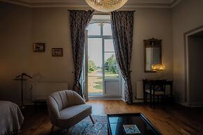 Grand Hotel 