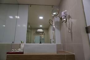 Pegasus Reef - A Beach Resort in Colombo