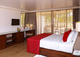 Pegasus Reef - A Beach Resort in Colombo