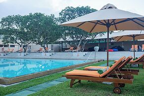 Pegasus Reef - A Beach Resort in Colombo