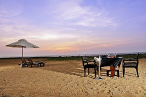 Pegasus Reef - A Beach Resort in Colombo