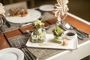 Pegasus Reef - A Beach Resort in Colombo