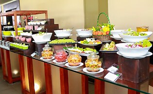 Pegasus Reef - A Beach Resort in Colombo