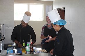 Pegasus Reef - A Beach Resort in Colombo