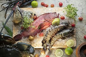 Pegasus Reef - A Beach Resort in Colombo