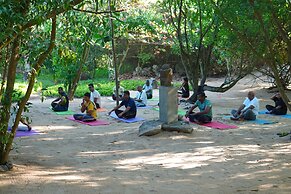 Pegasus Reef - A Beach Resort in Colombo