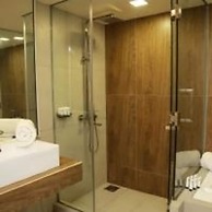 Pegasus Reef - A Beach Resort in Colombo