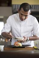 Pegasus Reef - A Beach Resort in Colombo