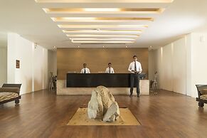 Pegasus Reef - A Beach Resort in Colombo