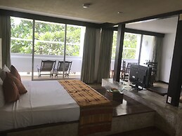 Pegasus Reef - A Beach Resort in Colombo