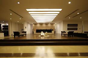 Pegasus Reef - A Beach Resort in Colombo