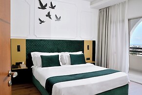 Ajax Hotel