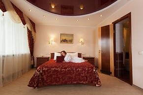 Amaks City Hotel