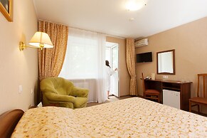 Amaks City Hotel