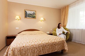 Amaks City Hotel