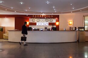 Amaks City Hotel
