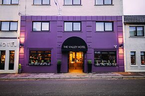 The Valley Hotel & Carriage Gardens