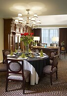 Hotel Julien Dubuque