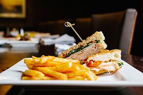 Hotel Julien Dubuque