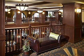 Hotel Julien Dubuque