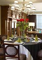 Hotel Julien Dubuque