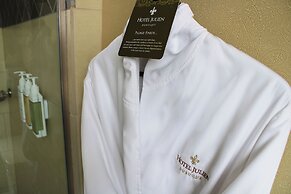 Hotel Julien Dubuque