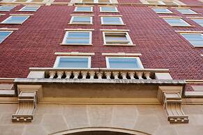 Hotel Julien Dubuque