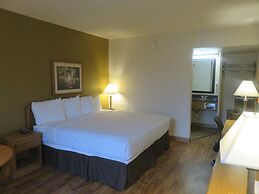 Baymont by Wyndham Fargo