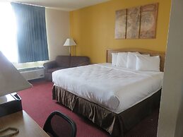 Baymont by Wyndham Fargo