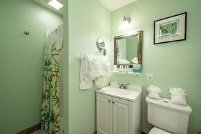 Speakeasy Inn – Adults Only