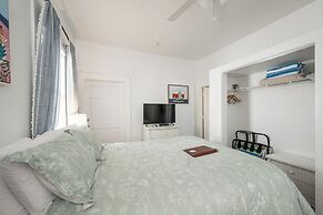 Speakeasy Inn – Adults Only