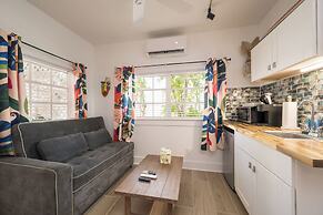 Speakeasy Inn – Adults Only