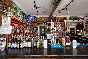 Speakeasy Inn – Adults Only