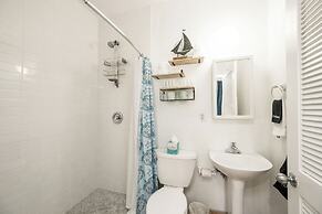 Speakeasy Inn – Adults Only